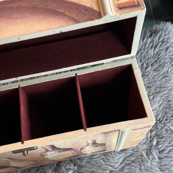 GORGEOUS FRENCH WINE STORAGE BOX - FWLT LINED INTERIOR - Picture 9 of 9